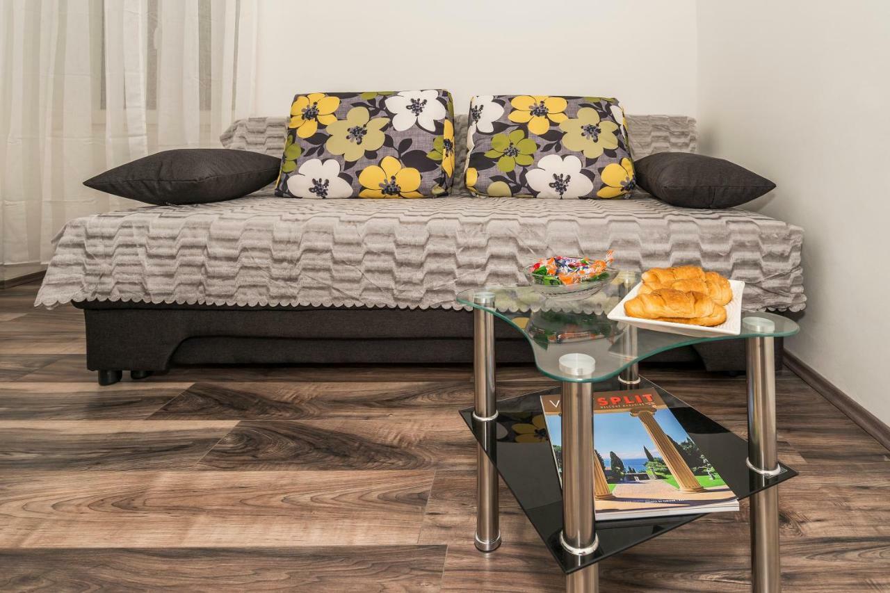 Rooftop City View Apartment In The Palace Walls Split Ngoại thất bức ảnh