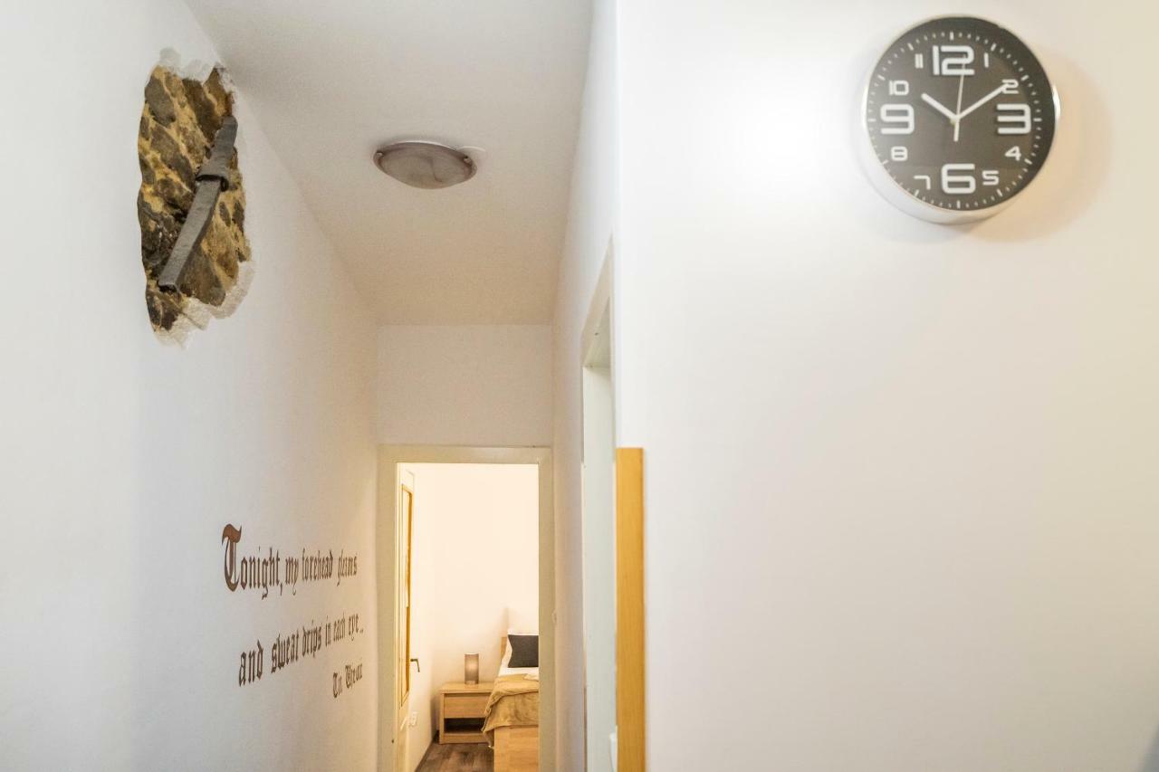 Rooftop City View Apartment In The Palace Walls Split Ngoại thất bức ảnh