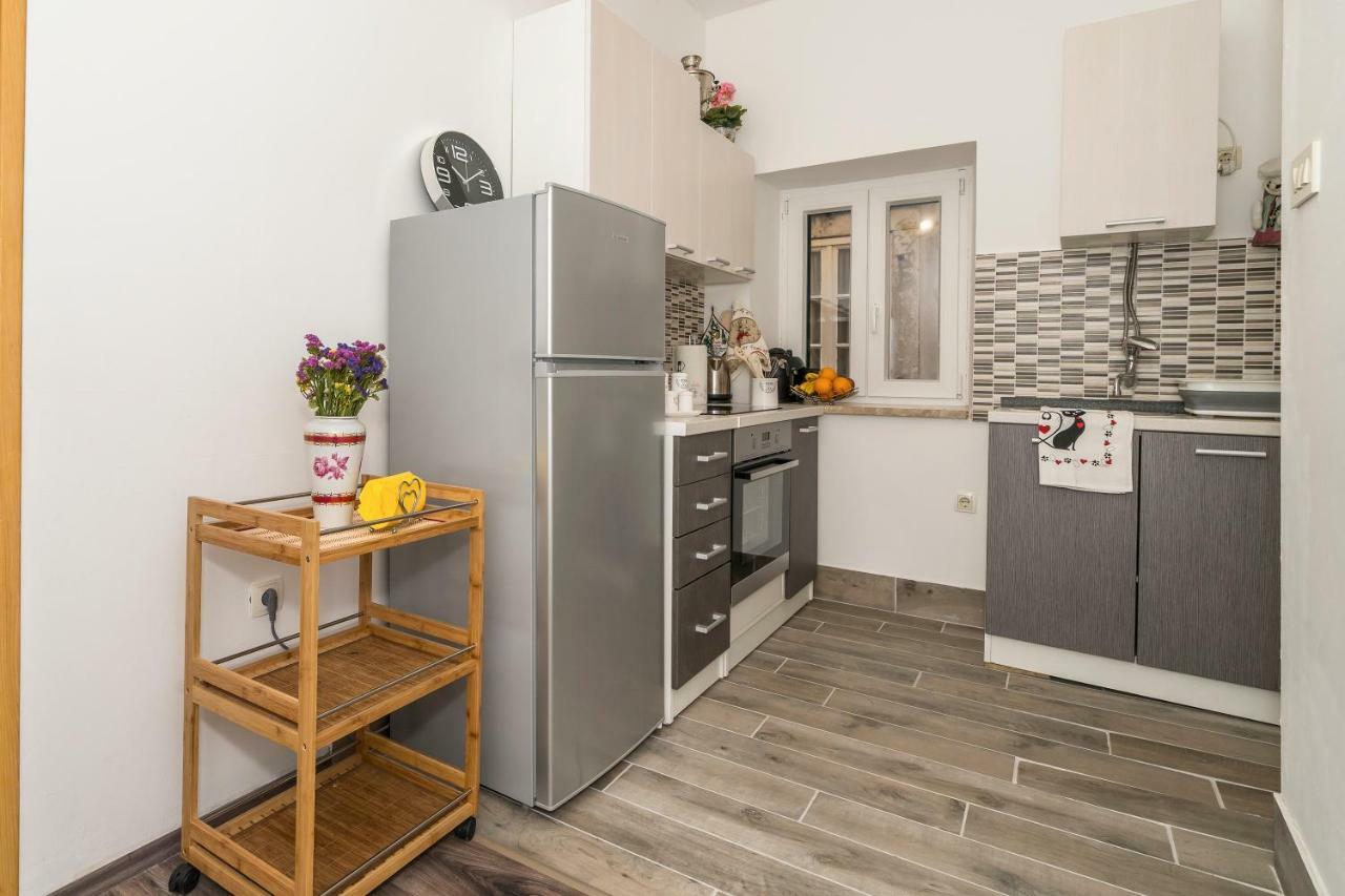 Rooftop City View Apartment In The Palace Walls Split Ngoại thất bức ảnh